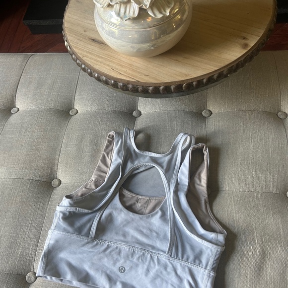 Lululemon Double Tap Bra in Lavender Size 6 - Picture 1 of 6